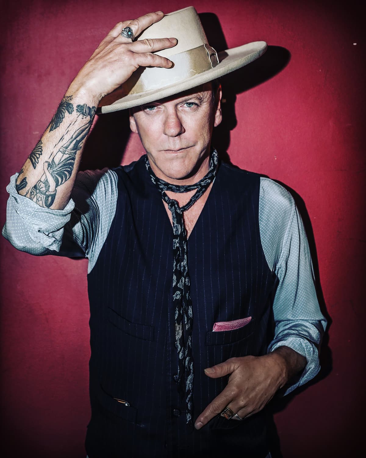 Kiefer Sutherland w/ Rocco Deluca