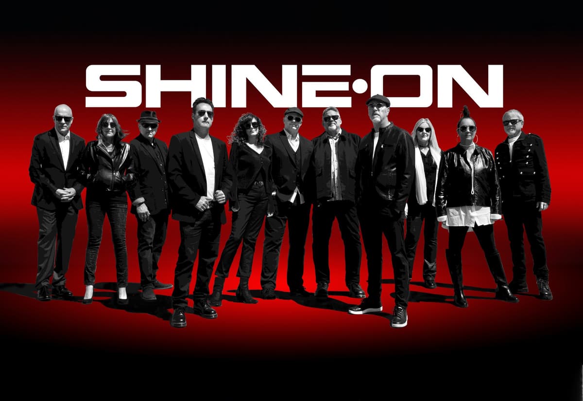 Shine On - The Live Pink Floyd Experience