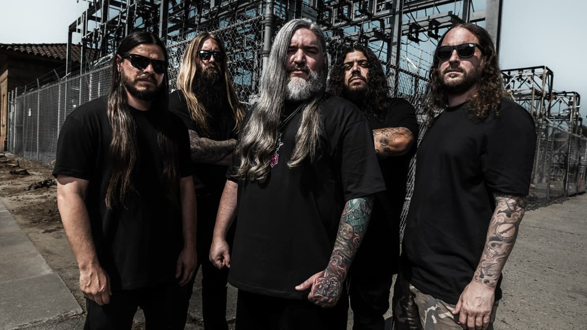 Suicide Silence, Emmure, AngelMaker, Synestia