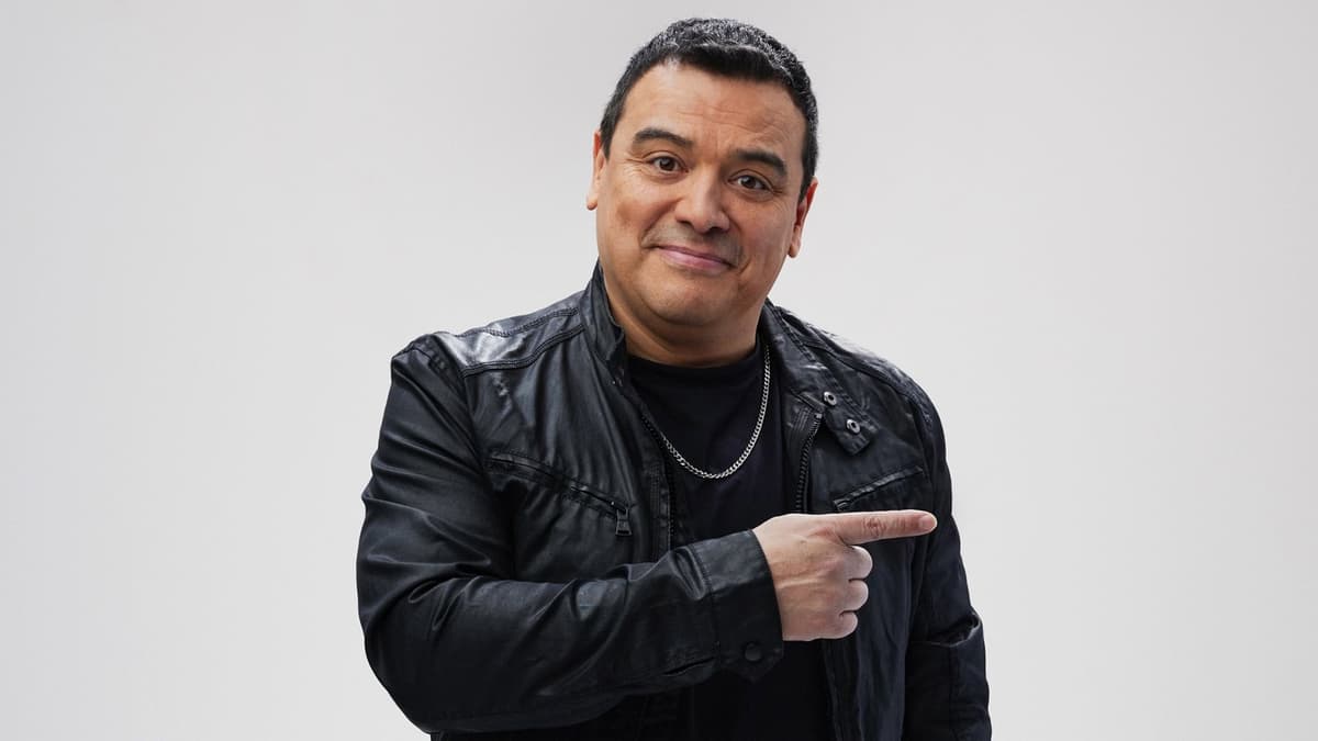 Carlos Mencia (Show 1)