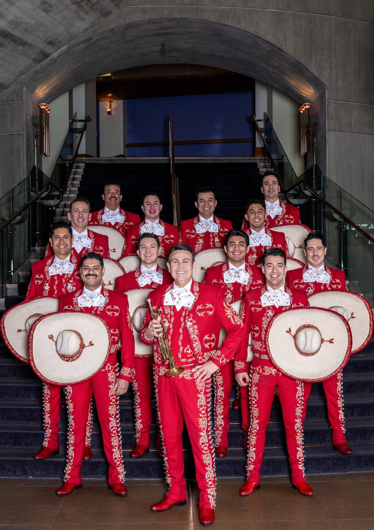 Mariachi Sol De Mexico Presents: Jose Hernandez Merry-Achi Christmas!